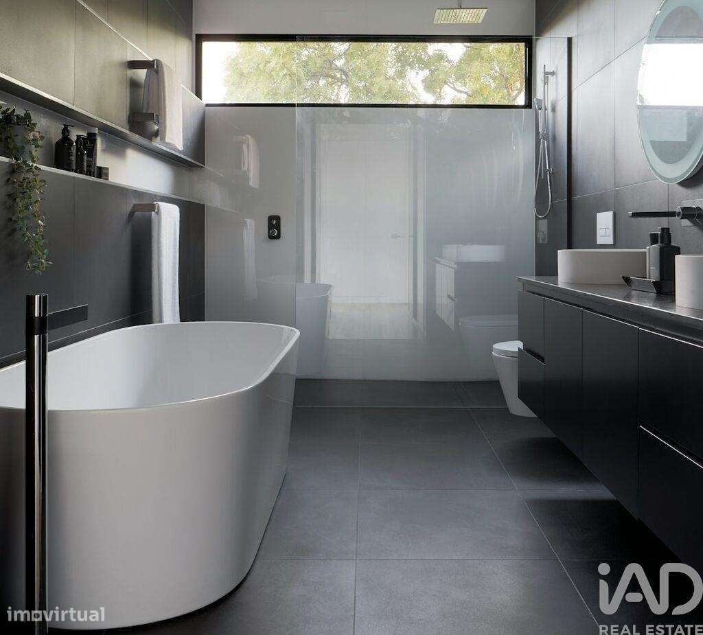 Apartamento T5 em Lordelo Do Ouro E Massarelos de 231,00 m2 - Grande imagem: 5/21