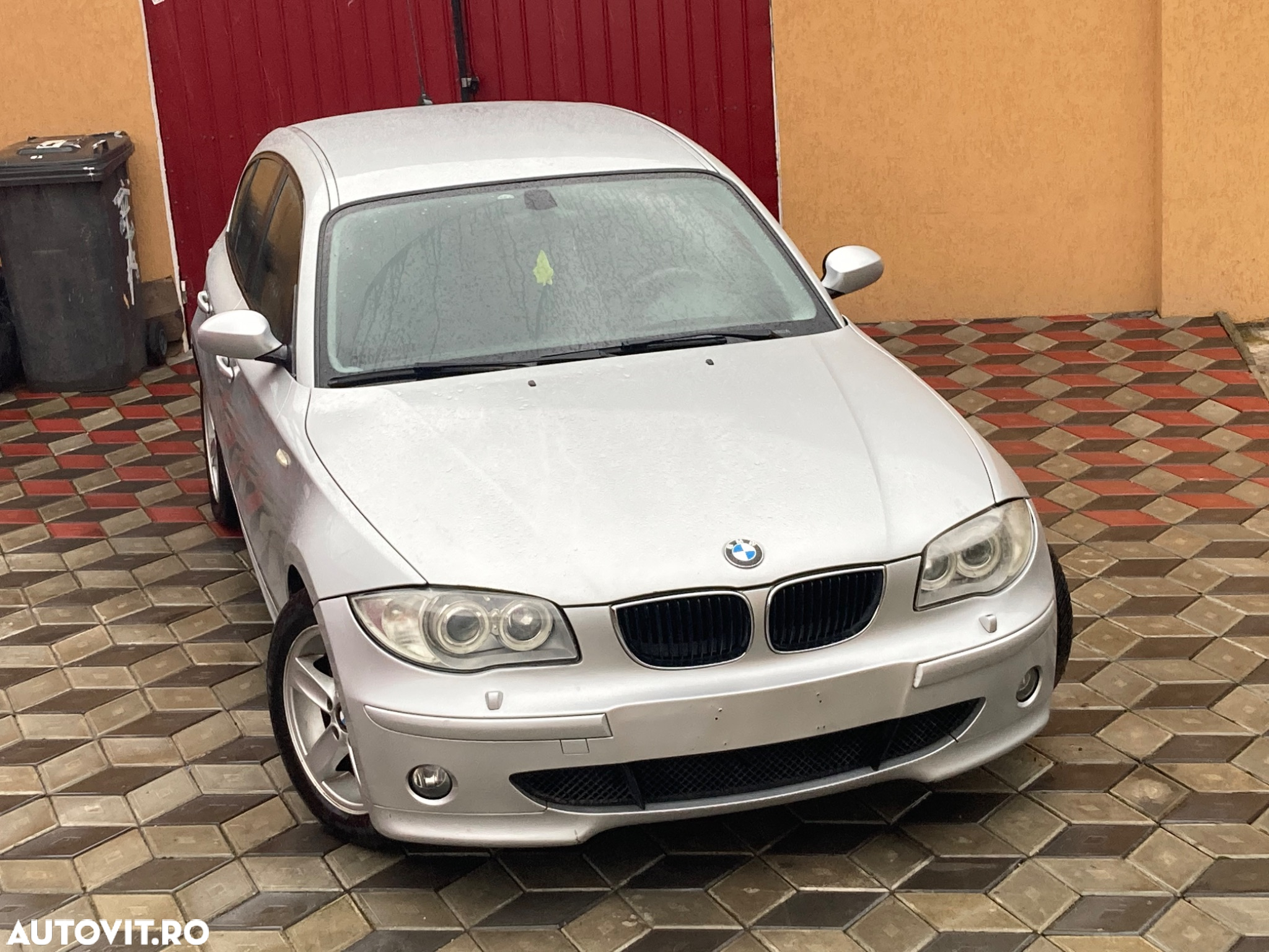 BMW Seria 1 120d - 2