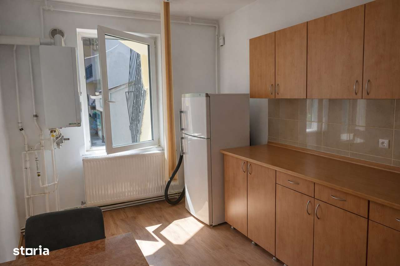 De vânzare 2 apartamente în zonă ultracentrală-6