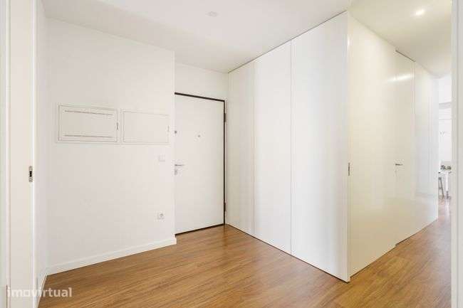 Apartamento T3 moderno no centro de Vila de Prado - 2021-24