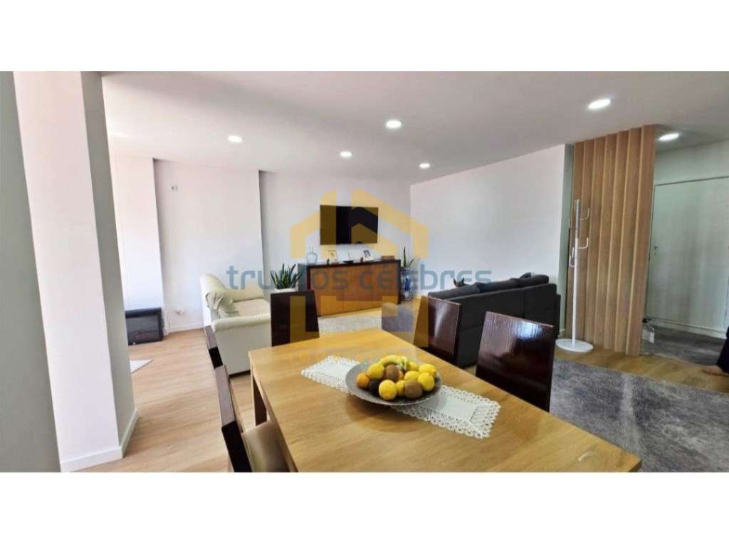 Apartamento T3 Totalmente Renovado com Terraço Privativo - Centro d...-6