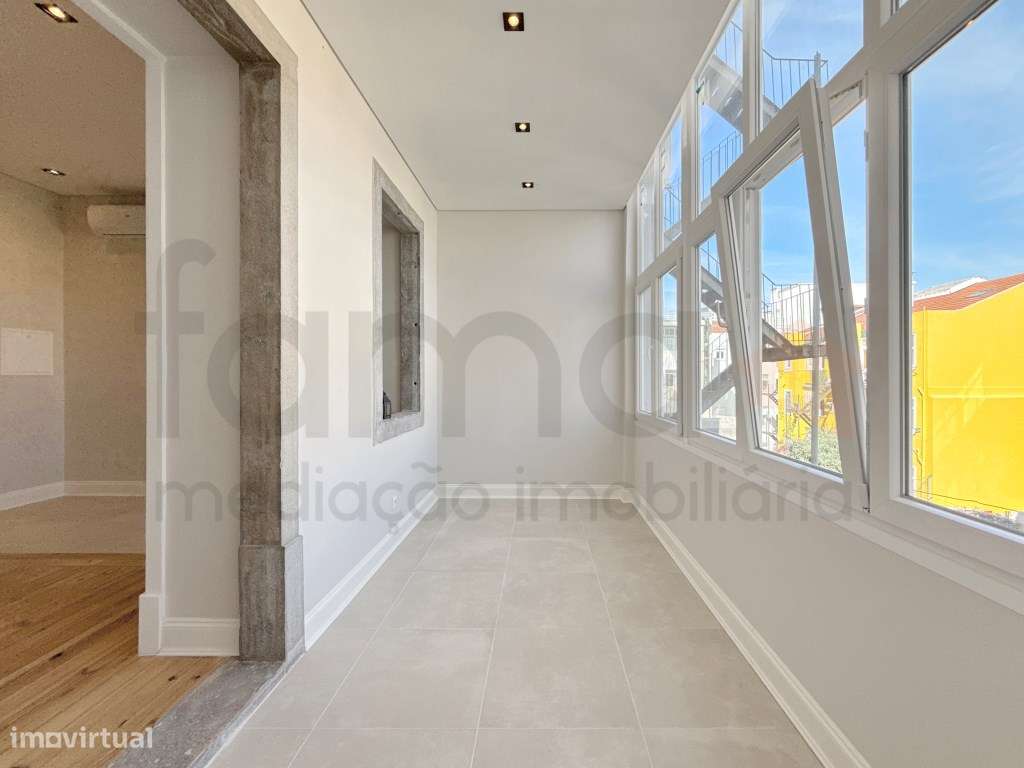 T3 Remodelado na Av. Almirante Reis-14