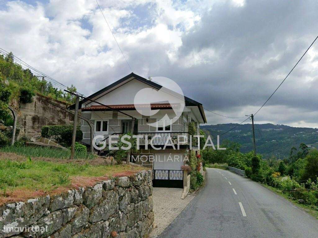 Moradia T3 de dois pisos com quintal | Sande, Marco de Canaveses - Grande imagem: 3/30