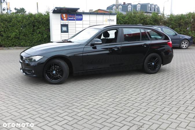 BMW Seria 3 318d Sport Line Shadow - 4