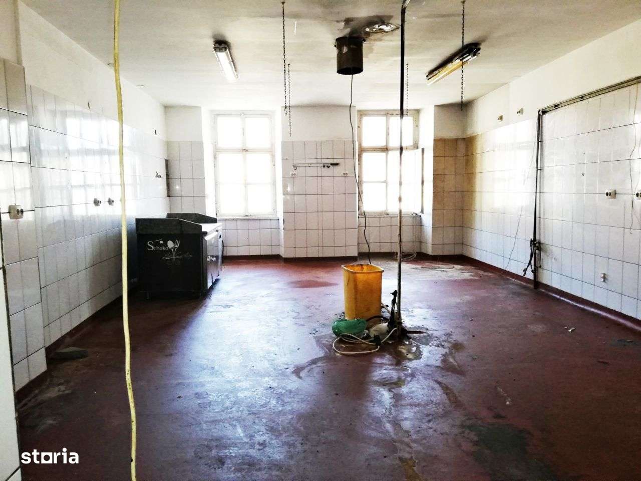 Spatiu comercial + 2 apartamente de vanzare in Piata Mica, Sibiu-16