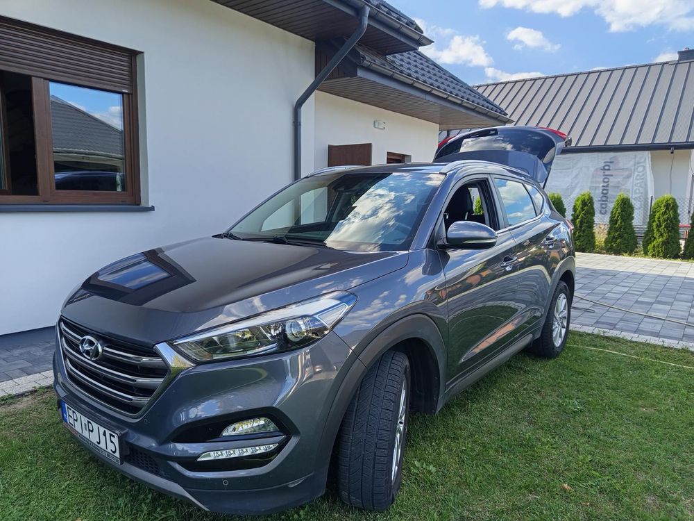Hyundai Tucson III (2015-2020) 1.7 CRDI BlueDrive Comfort 2WD 2016