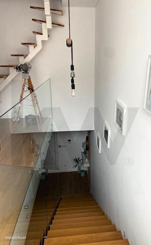 FANTÁSTICA MORADIA RECENTE EM ALGUEIRÃO – CONFORTO, ESPAÇO E QUALID-33