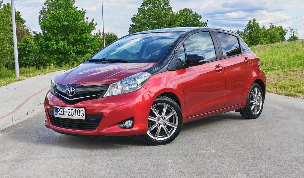 Toyota Yaris III 1.33 Prestige 2011