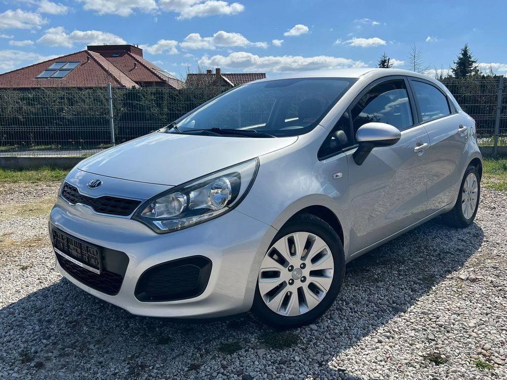 Kia Rio III 1.2 Dream Team Edition 2014