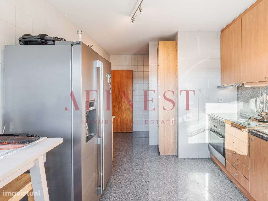 APARTAMENTO T2 ALFRAGIDE SUL - Grande imagem: 4/41