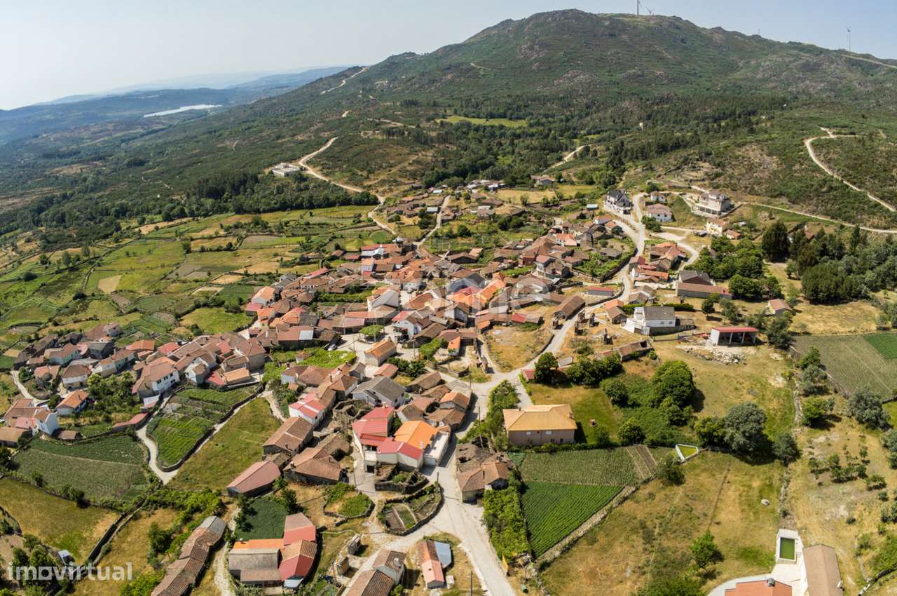 Moradia T3 em Quintã, Vreia de Jales, Vila Pouca de Aguiar - Grande imagem: 4/27