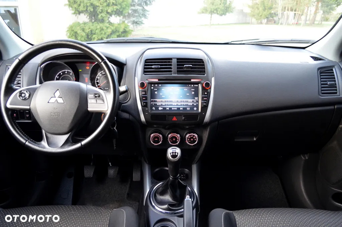 Mitsubishi ASX 1.6 Invite Navi - 8