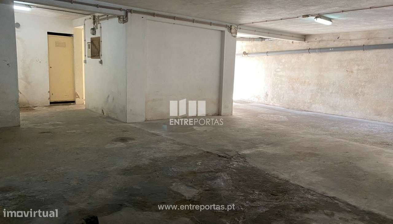 Venda de Lugar de Garagem em Aver o mar, Póvoa de Varzim - Grande imagem: 4/5