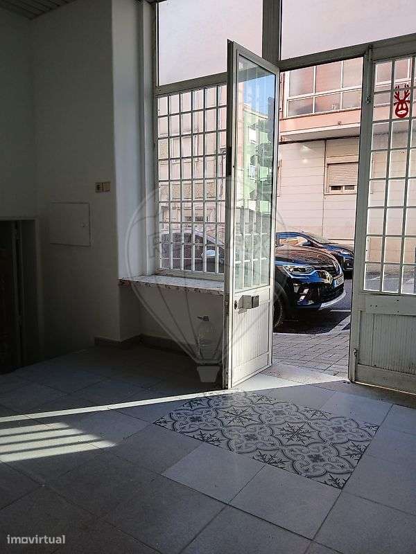 Loja  para arrendamento - Grande imagem: 4/8