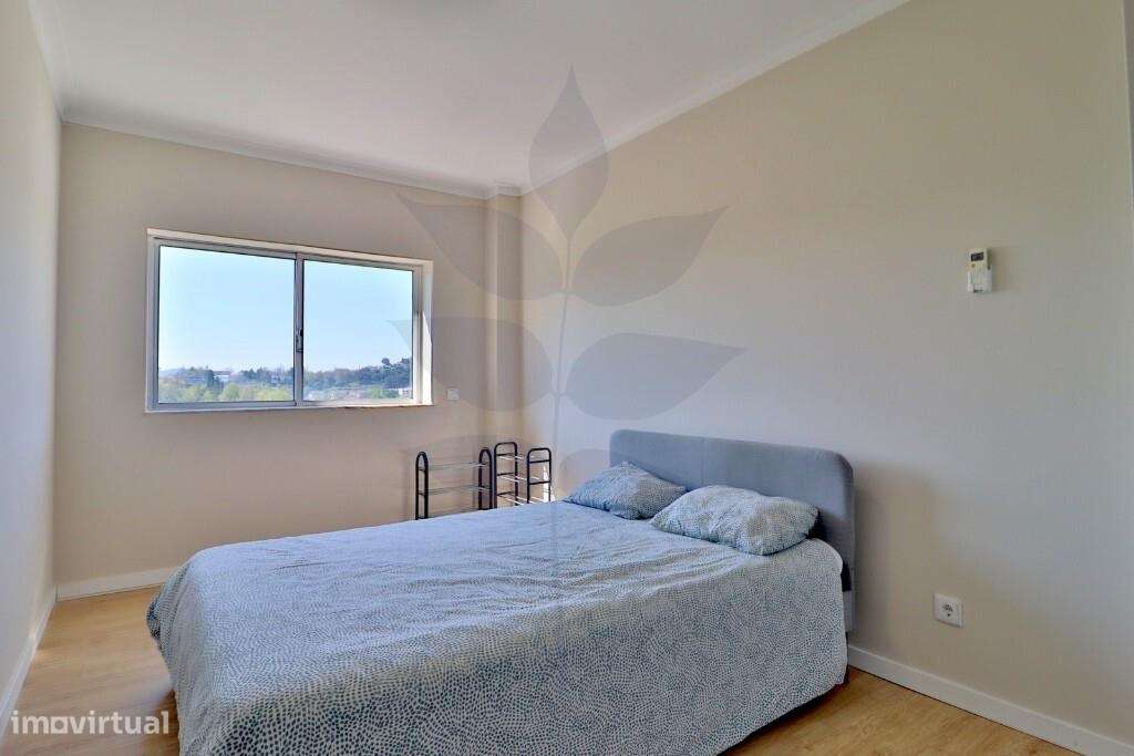 Apartamento T2 Maximinos-18