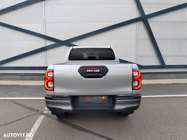 Toyota Hilux 2.8D 204CP 4x4 Double Cab AT Invincible - 5