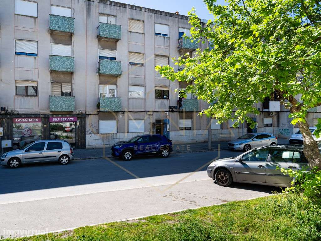 Apartamento T2 no Barreiro - Totalmente Renovado-29