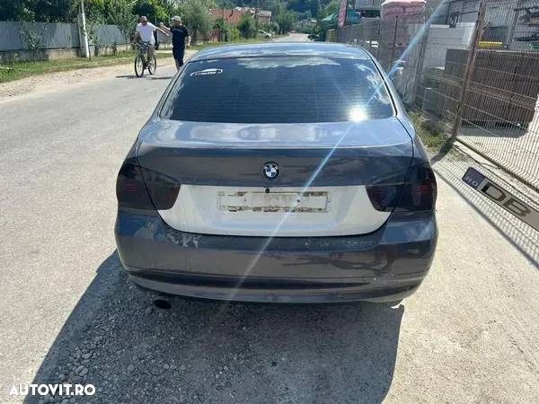 Dezmembrez BMW seria 3 E90 E91 E92 E93 NFL / FL / LCI / M Pachet motor calculator cutie viteze usa aripa capota haion trager bara faruri xenon stop interior jante navigatie oglinzi plafon praguri volan etc - 19