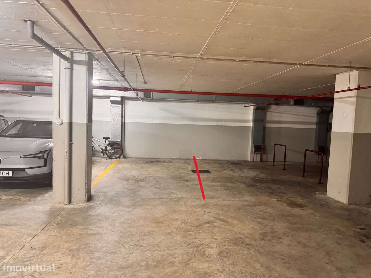 Lugar garagem Av. Republica Vila Nova de Gaia  15 m2 - Grande imagem: 2/2