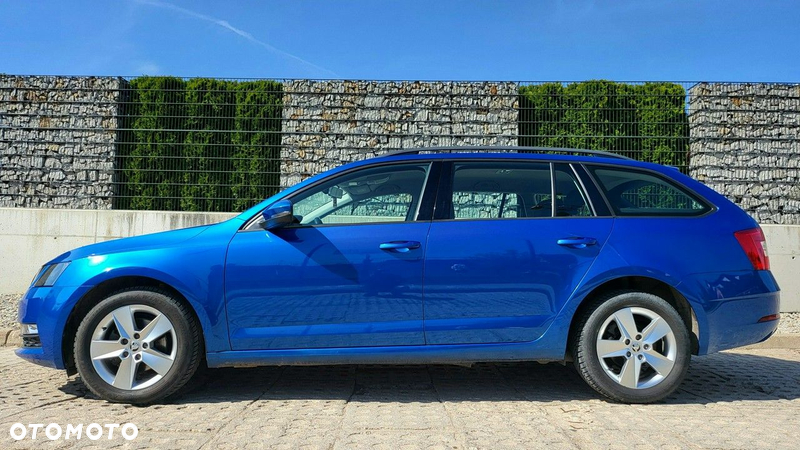 Skoda Octavia - 10