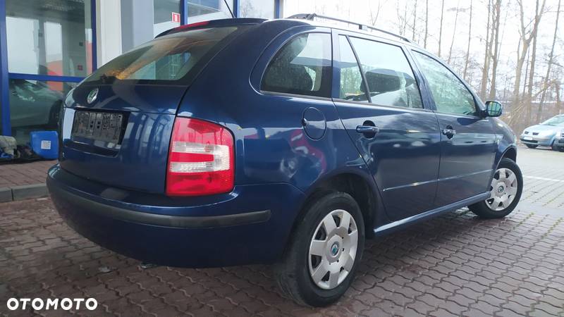 Skoda Fabia 1.4 16V Elegance - 12