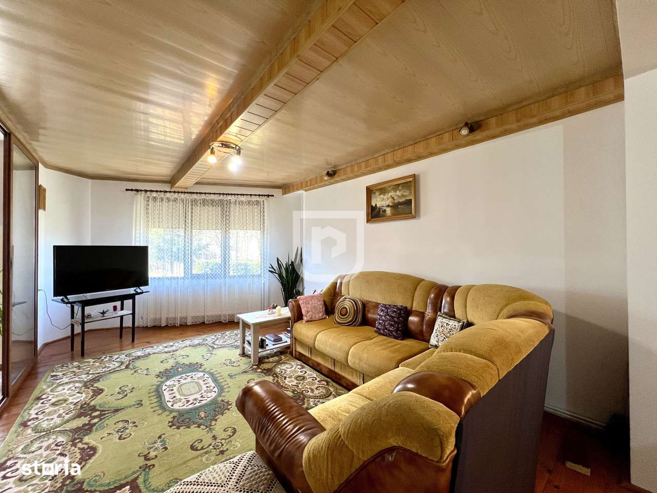 Casa cu 4 dormitoare | strada Manastirii | Gura Humorului-6