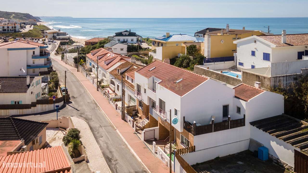 Moradia T4 na Praia da Areia Branca para Investimento ou Habitação Pró-24