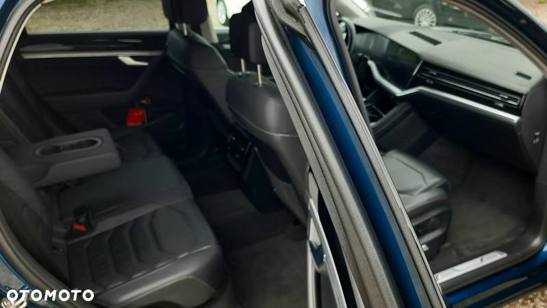 Volkswagen Touareg 3.0 V6 TDI SCR 4Mot Elegance - 23
