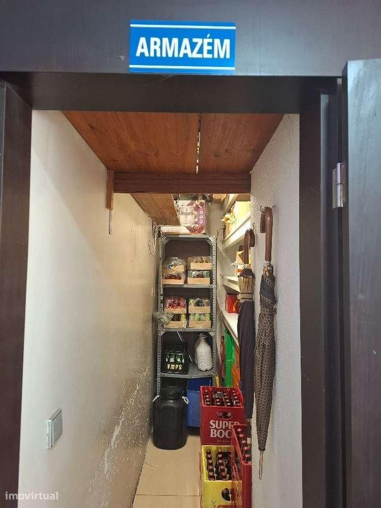 Trespasse Pastelaria e restaurante em Maximinos-12