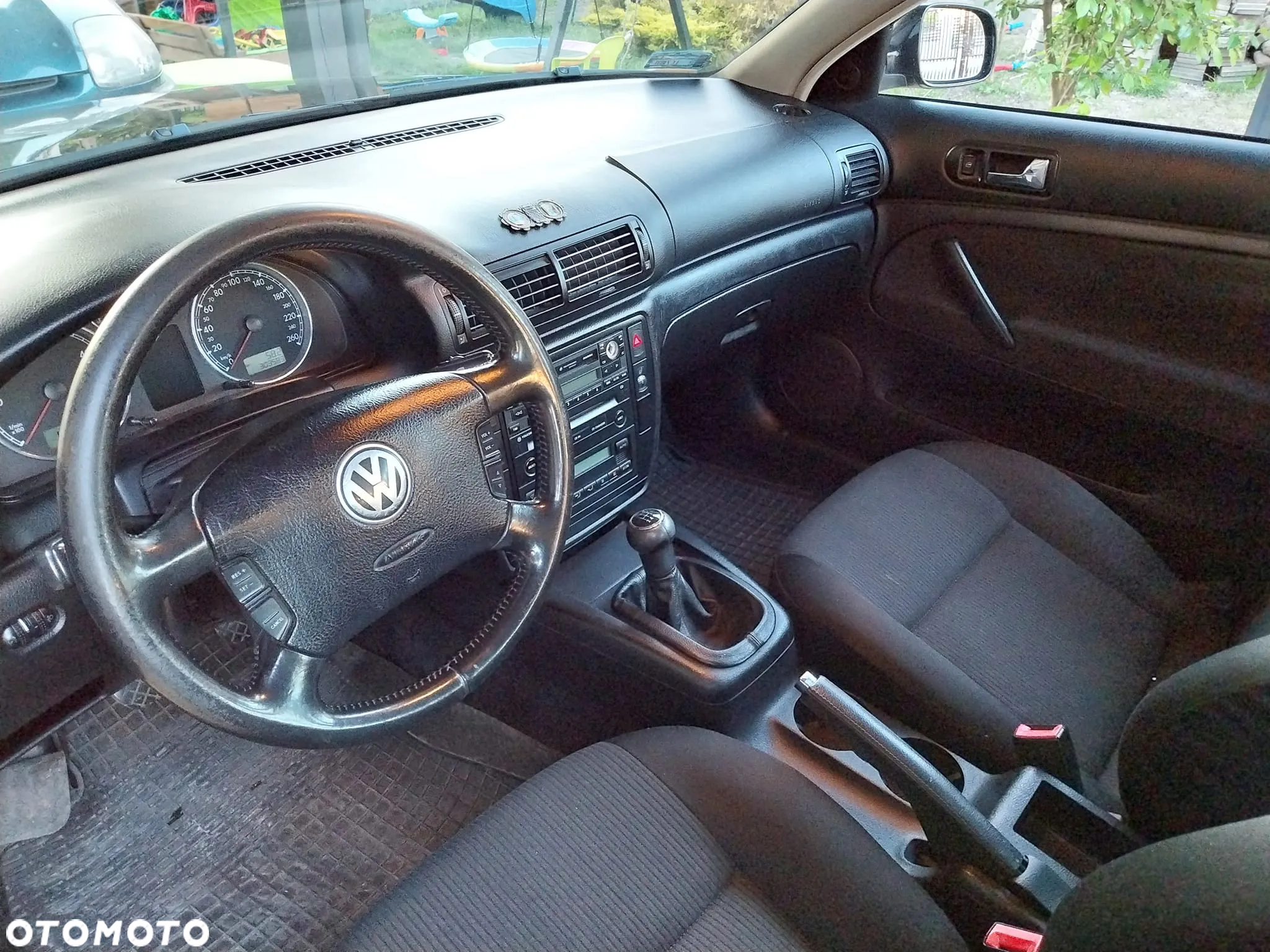 Volkswagen Passat - 9