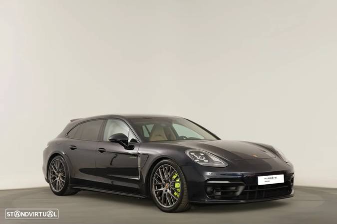 Porsche Panamera Sport Turismo 4 E-Hybrid Platinum Edition - 3