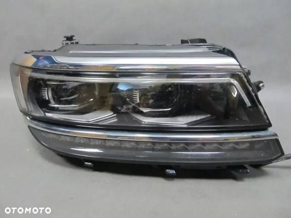 Lampa Reflektor  ledowy VW Tiguan 16 - 20 Prawy - 8