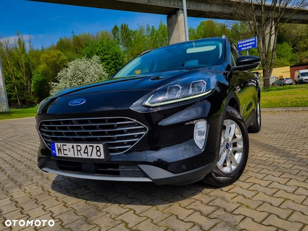 Ford Kuga - 1