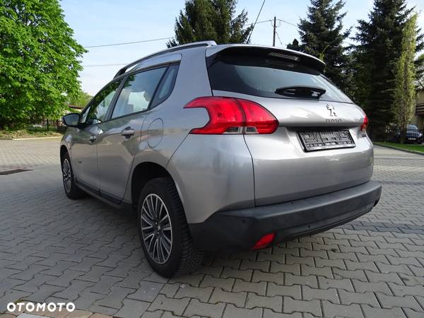 Peugeot 2008 1.2 Pure Tech GPF Style - 14