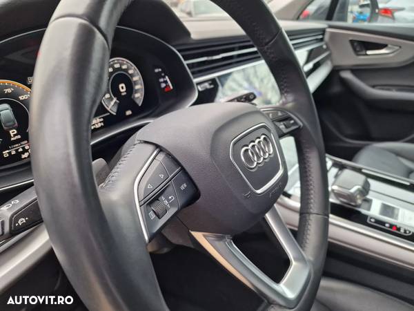 Audi Q7 - 17