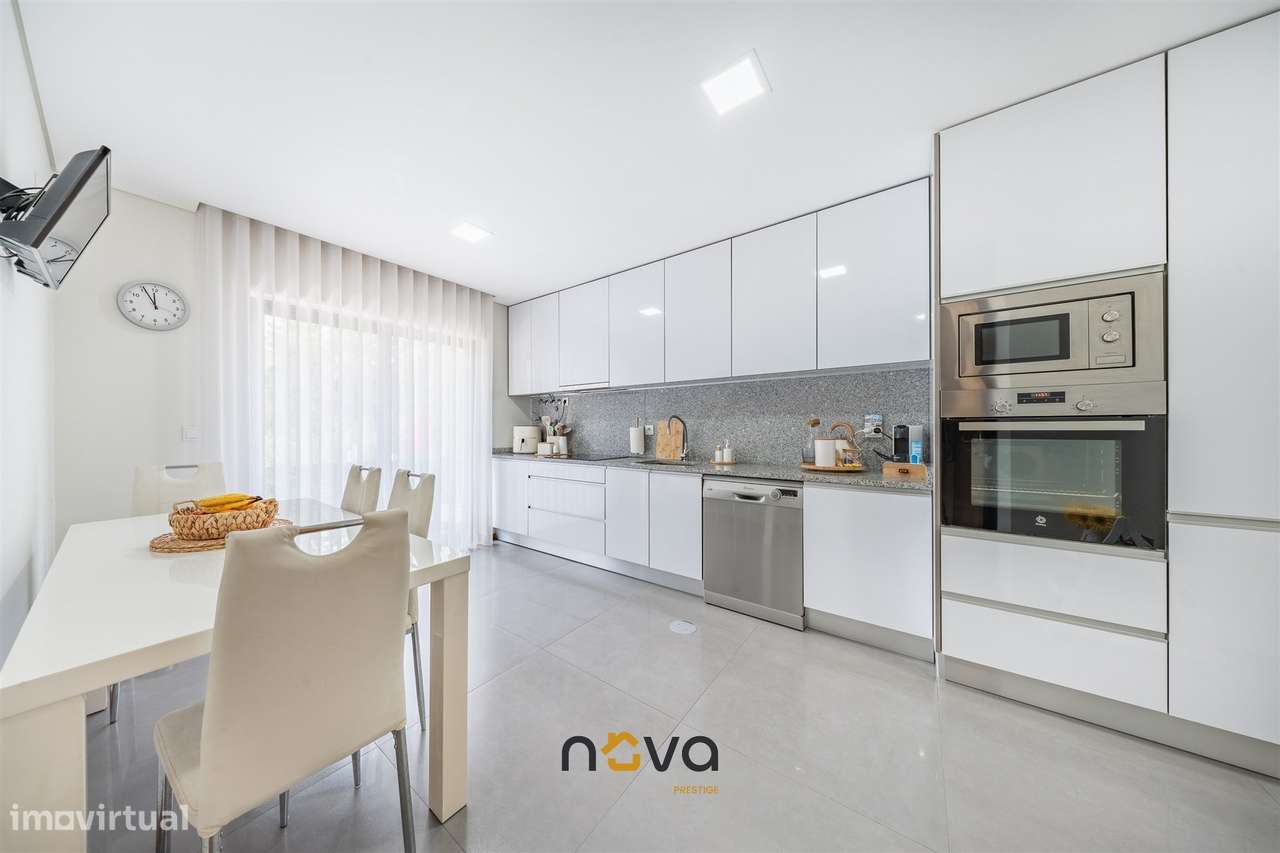 Moradia em Banda T3 em Gondifelos, Vila Nova de Famalicão-7