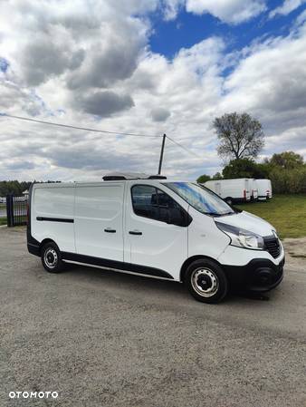 Renault Trafic - 1