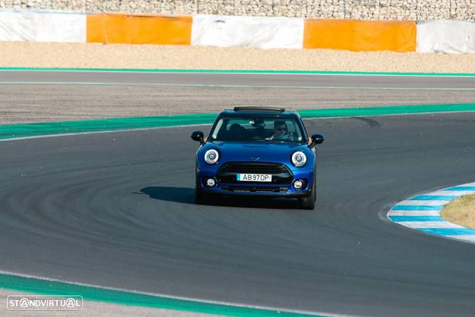 MINI Clubman Cooper - 11