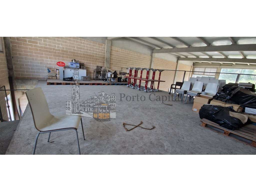 excelente armazém para arrendamento em Ermesinde com 400m2 - Grande imagem: 2/15