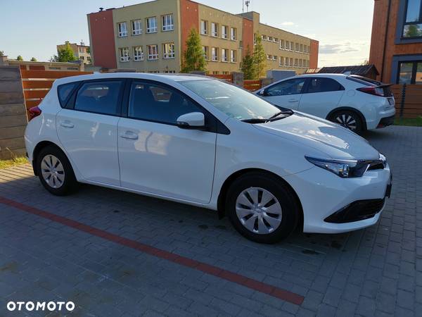 Toyota Auris 1.33 VVT-i Active - 19