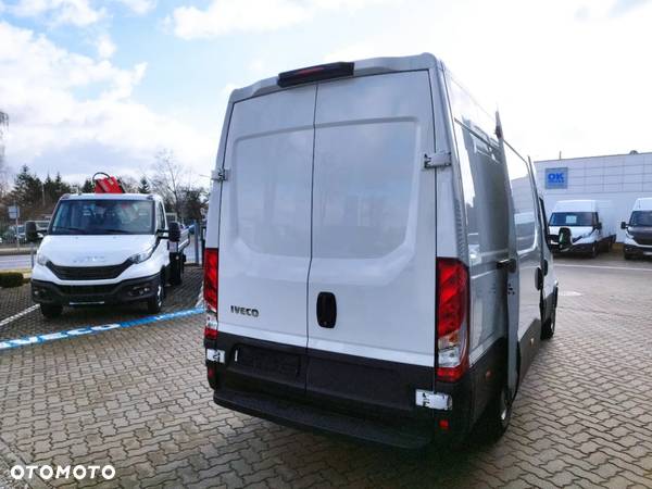 Iveco 35S16V - 3