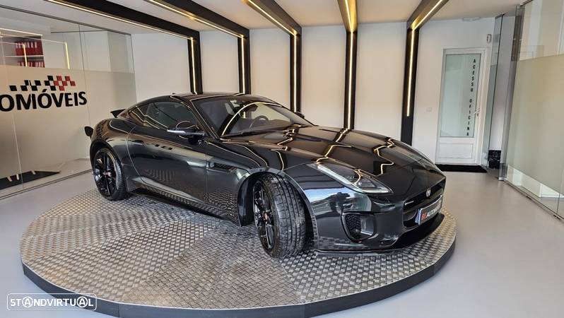 Jaguar F-Type 2.0 i4 R-Dynamic Black - 11