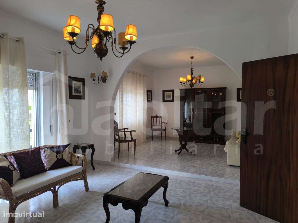 Andar Moradia T2 - Totalmente Mobilado - Grande imagem: 5/16