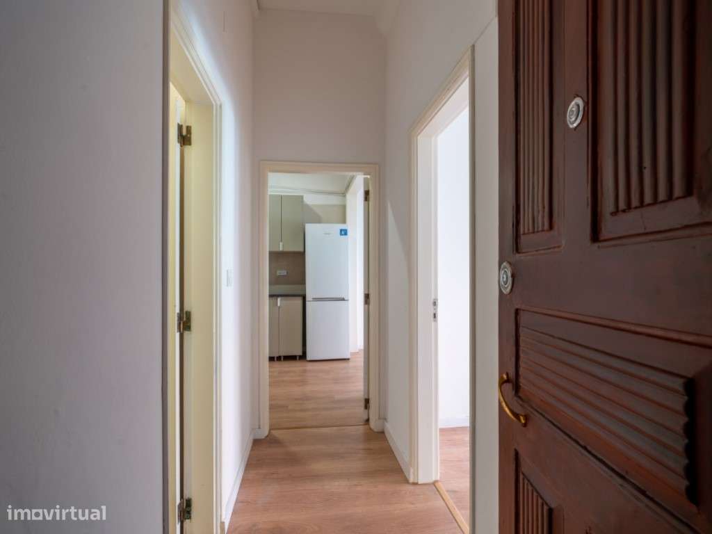 T2 Renovado para Arrendamento na Rua David Lopes, Lisboa - Grande imagem: 2/20