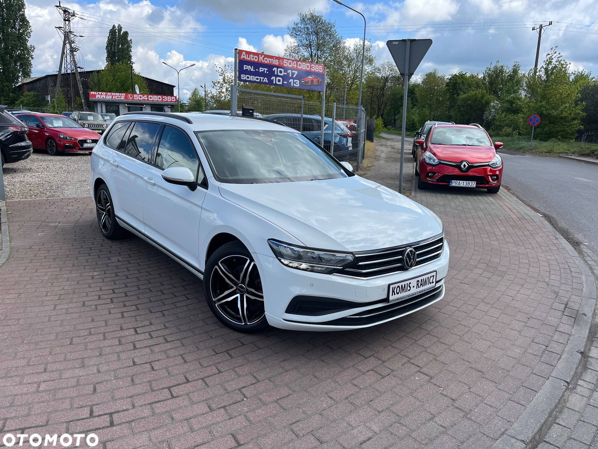 Volkswagen Passat Variant 2.0 TDI SCR DSG Conceptline - 3