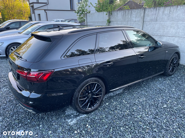 Audi A4 Avant 30 TDI S tronic S line - 12