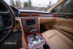 Volkswagen Phaeton 6.0 W12 4Mot (5 os.) - 24