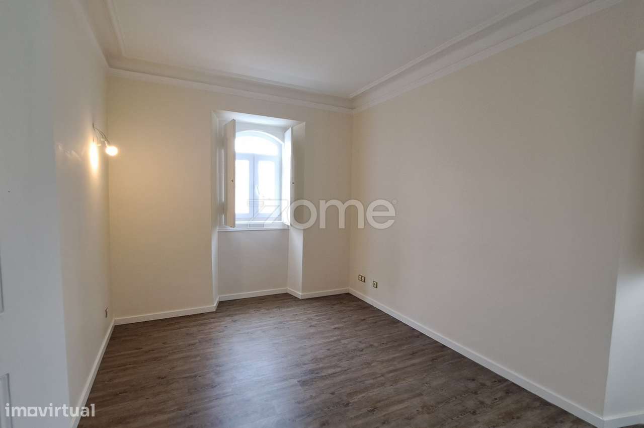 Moradia T6 com 1030m2 de Terreno | Marinha Grande - Grande imagem: 5/37