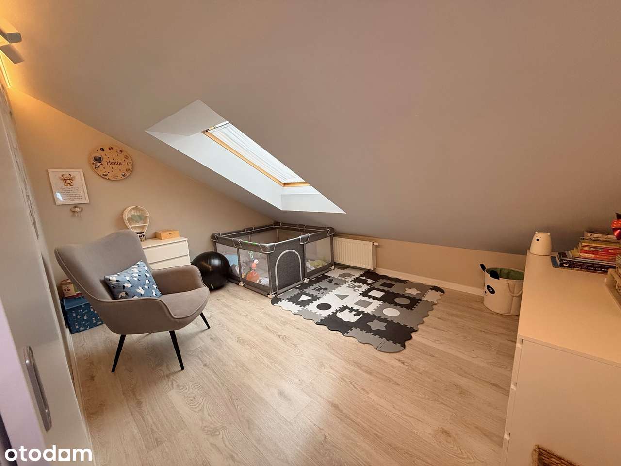 Nowoczesne mieszkanie 3-pokojowe z balkonem i garażem-8