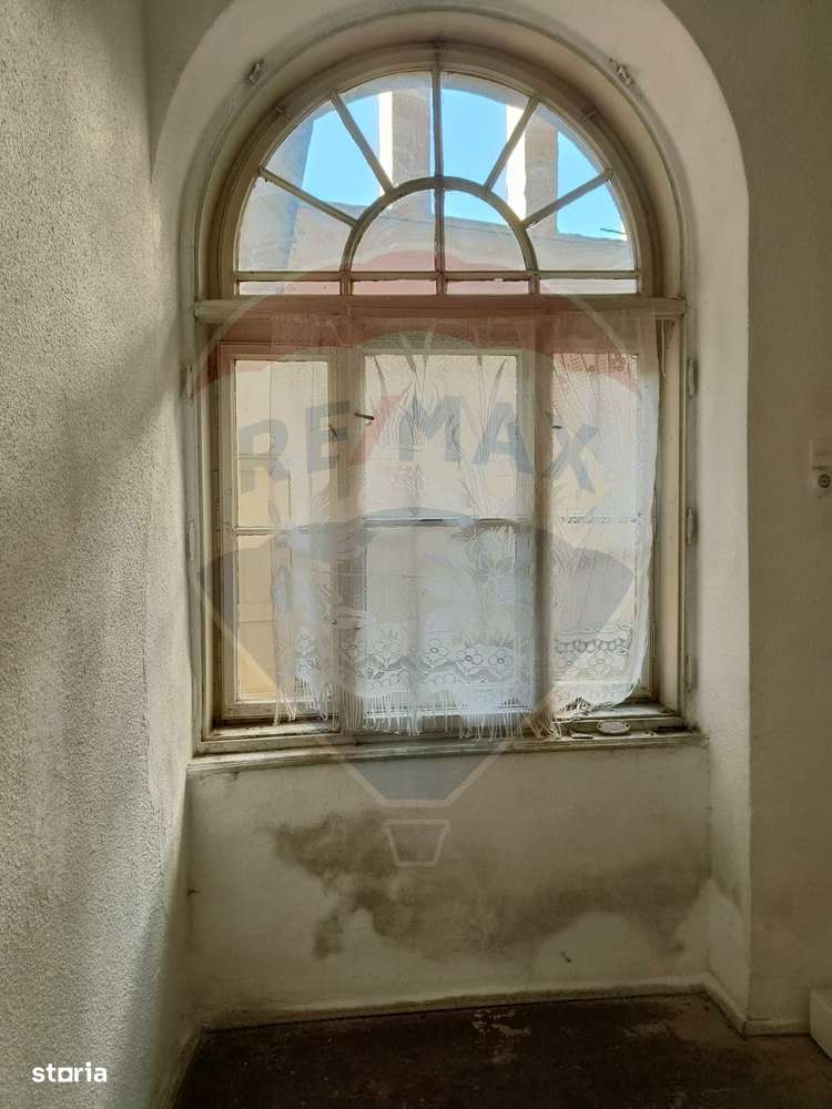 Apartament de vânzare în Palatul Berde, strada Horea-6